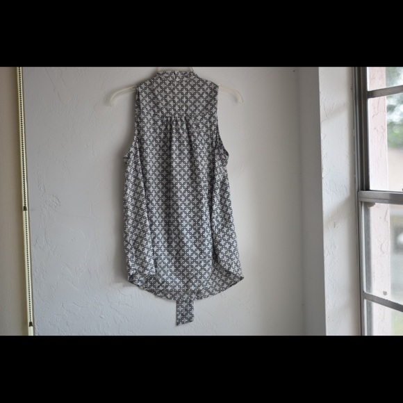 Hawthorn 41 black and white blouse - Picture 5 of 5